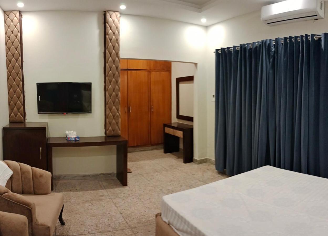 Hayat Grand Guest House Islamabad Extérieur photo