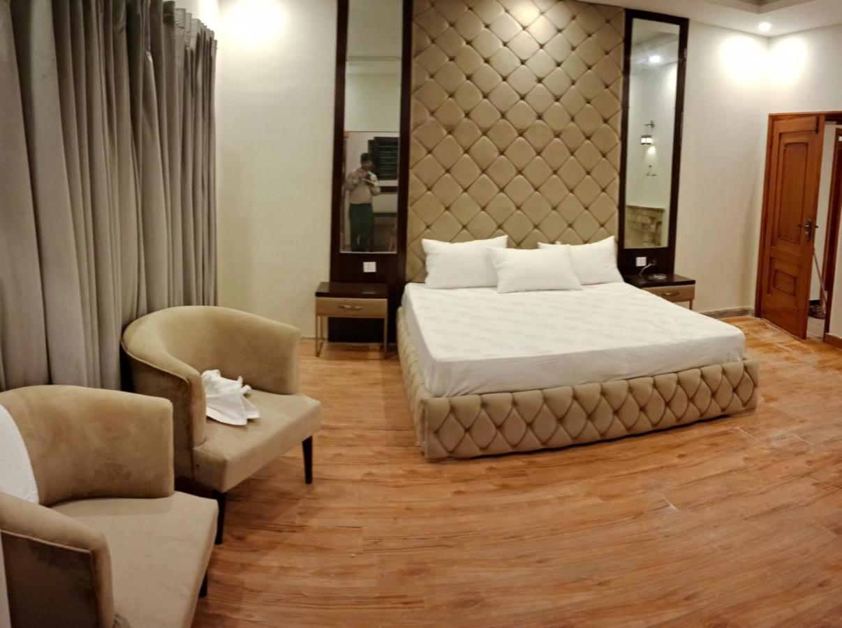 Hayat Grand Guest House Islamabad Extérieur photo