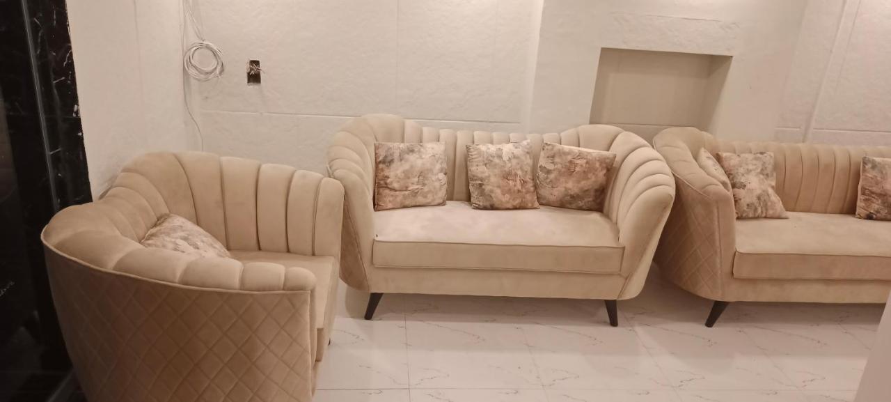 Hayat Grand Guest House Islamabad Extérieur photo