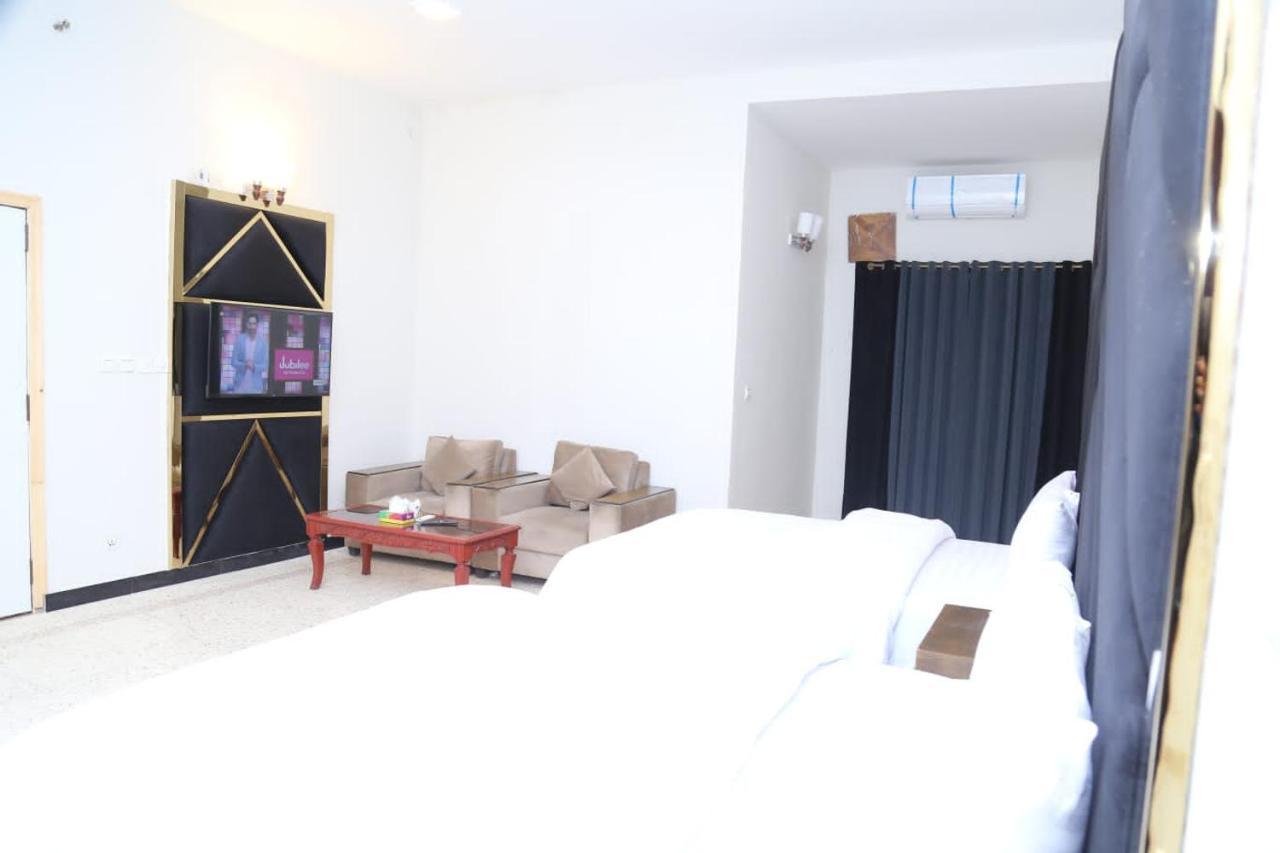 Hayat Grand Guest House Islamabad Extérieur photo