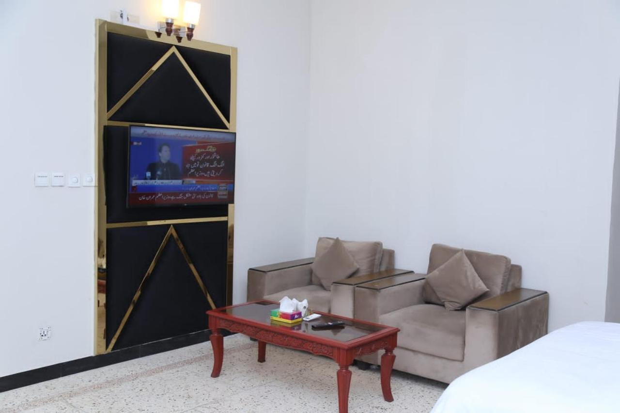 Hayat Grand Guest House Islamabad Extérieur photo