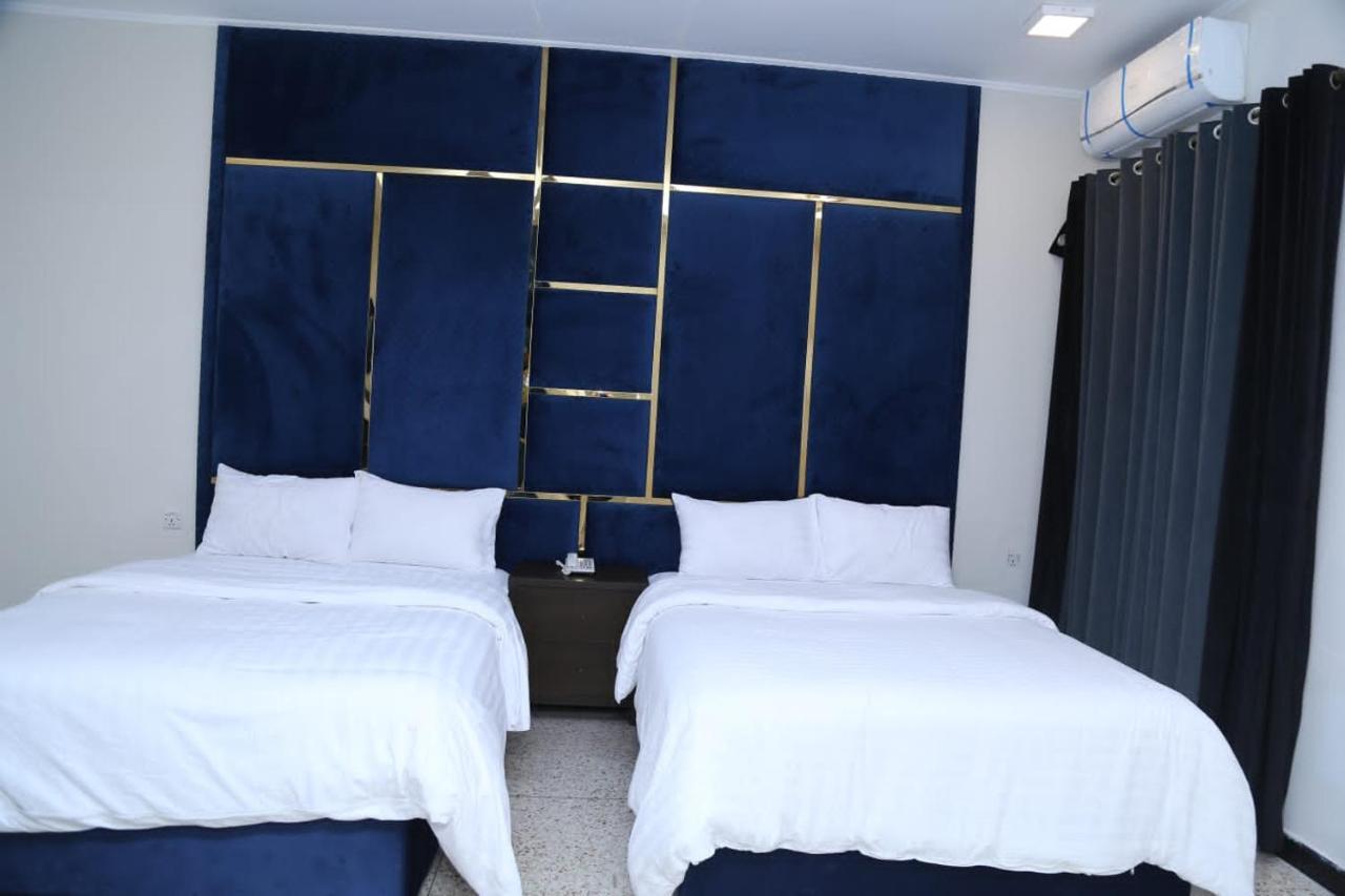 Hayat Grand Guest House Islamabad Extérieur photo