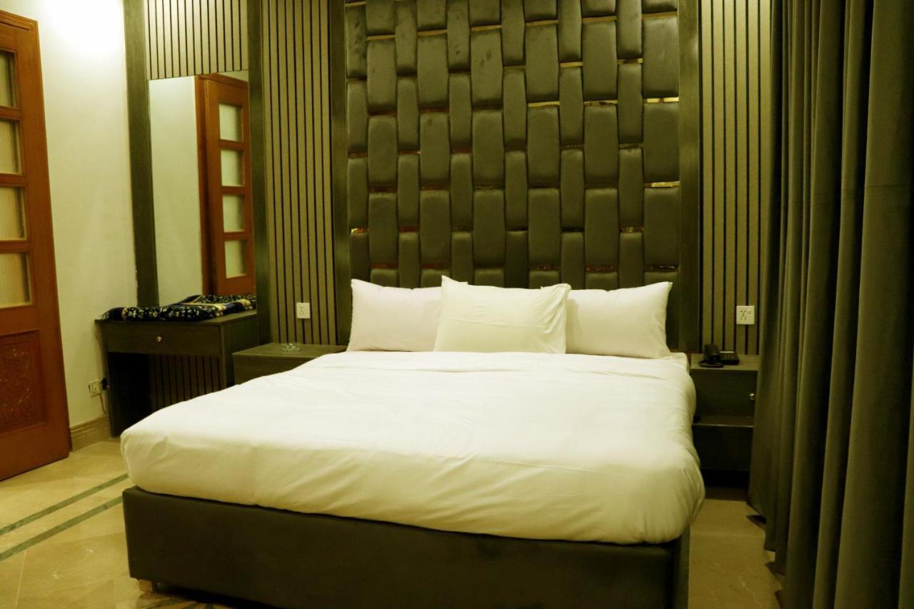 Hayat Grand Guest House Islamabad Extérieur photo